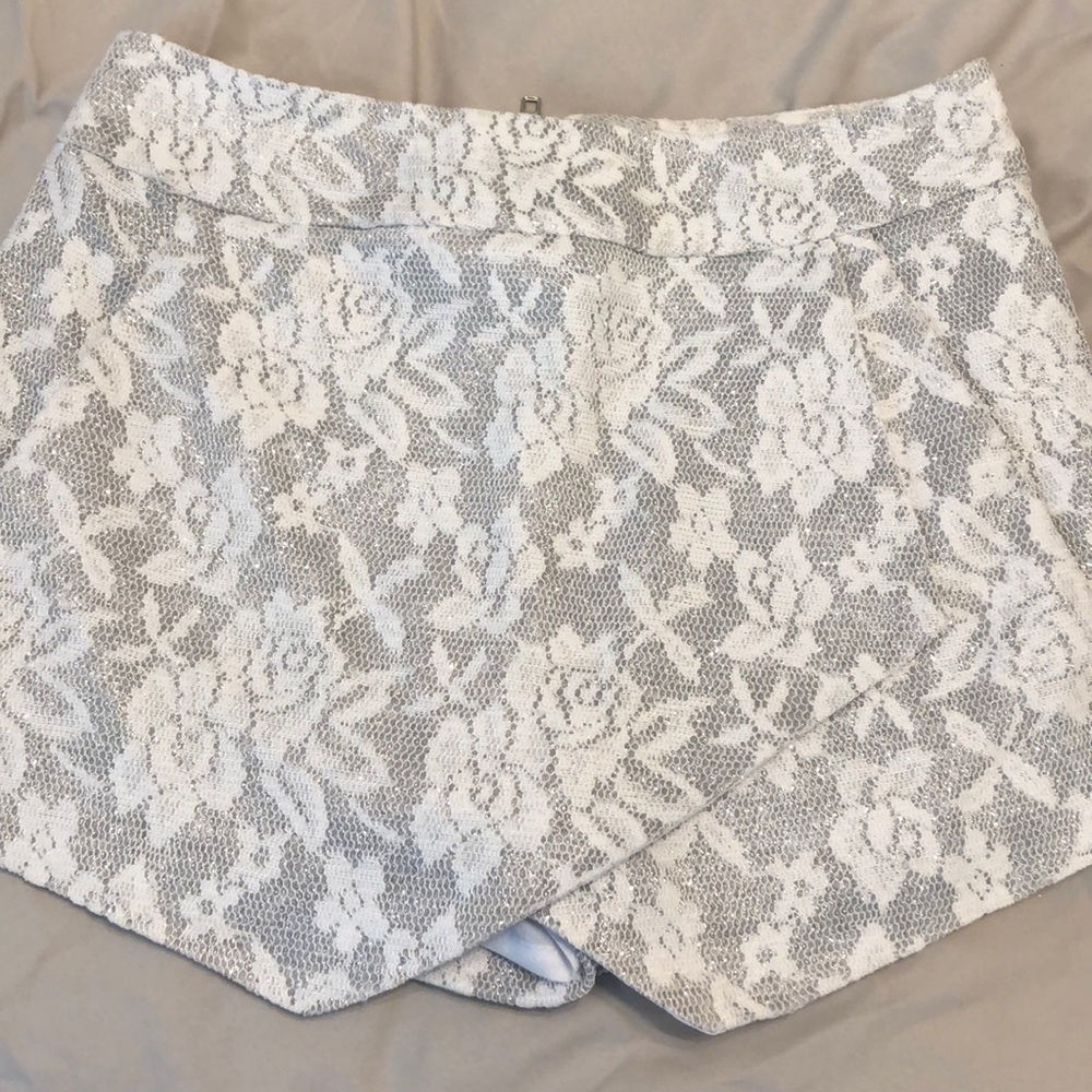Gianni Bini silver skort